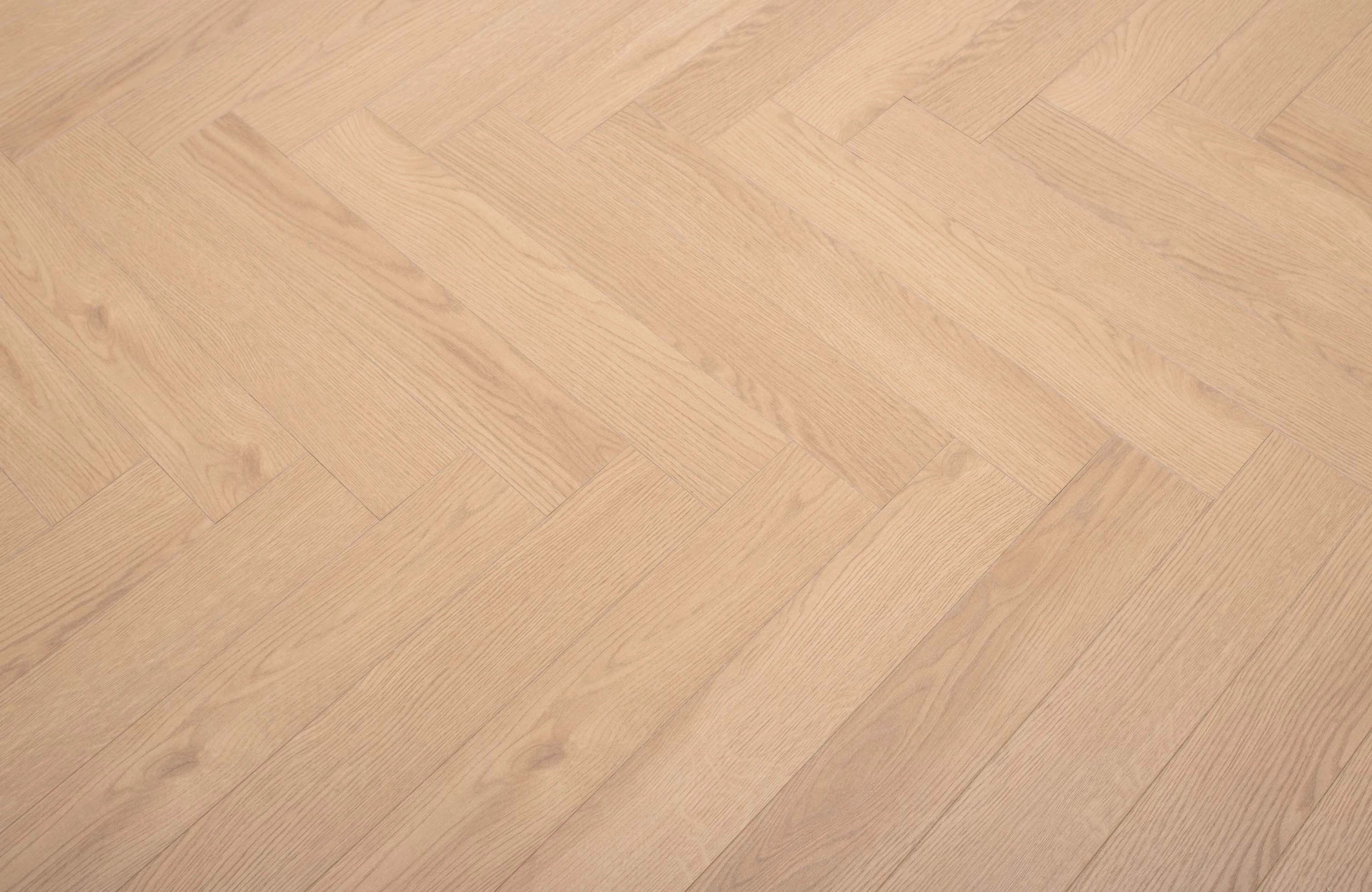 kingsley-8mm-hartington-oak-herringbone-laminate-flooring-5