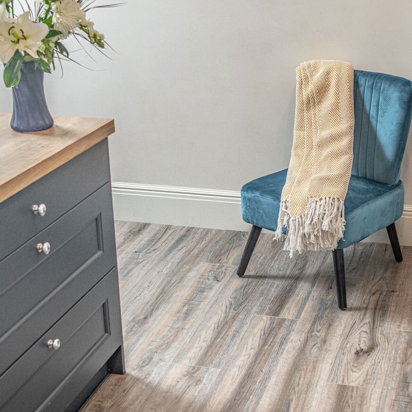 sovereign-coastal-oak-vinyl-click-flooring-4