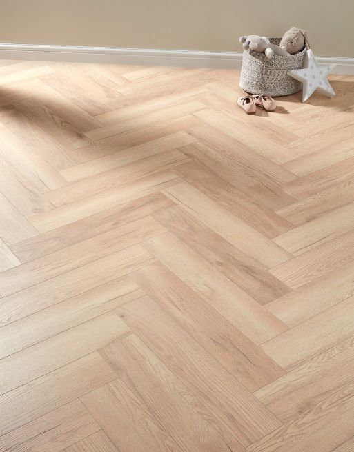 forenzo-8mm-imperial-oak-herringbone-laminate-flooring-1