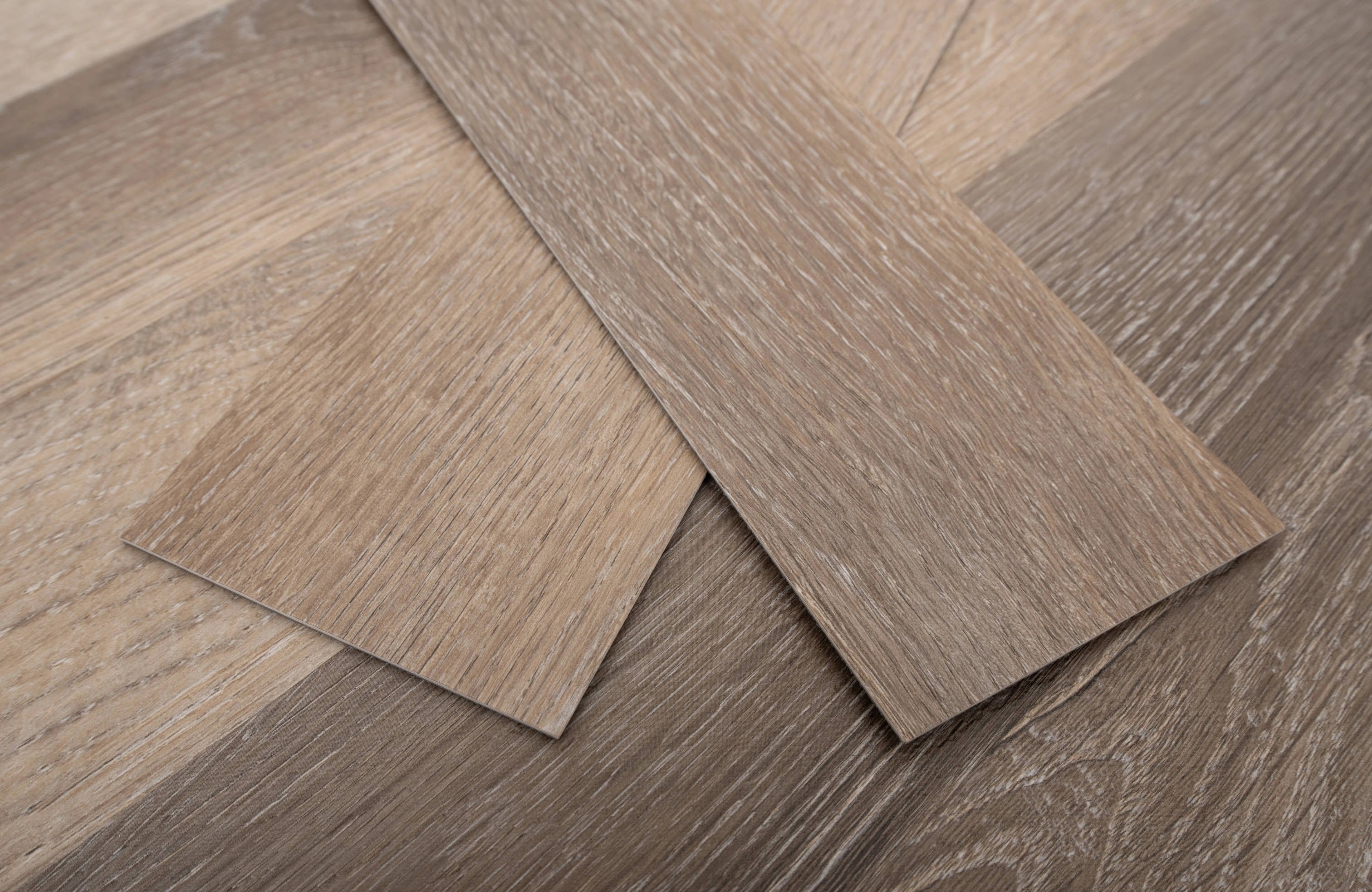 alba-midnight-oak-herringbone-2mm-waterproof-glue-down-lvt-6