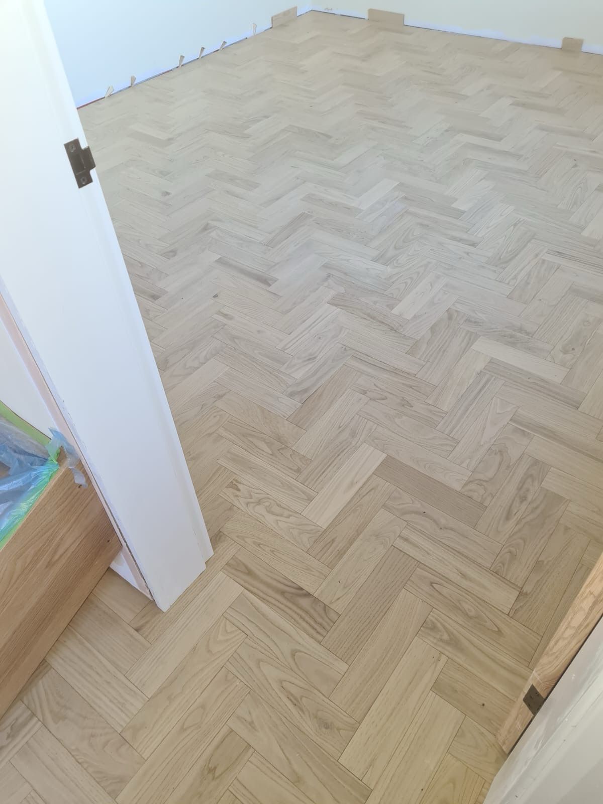 verona-herringbone-pinewood-oak-engineered-wood-flooring-7