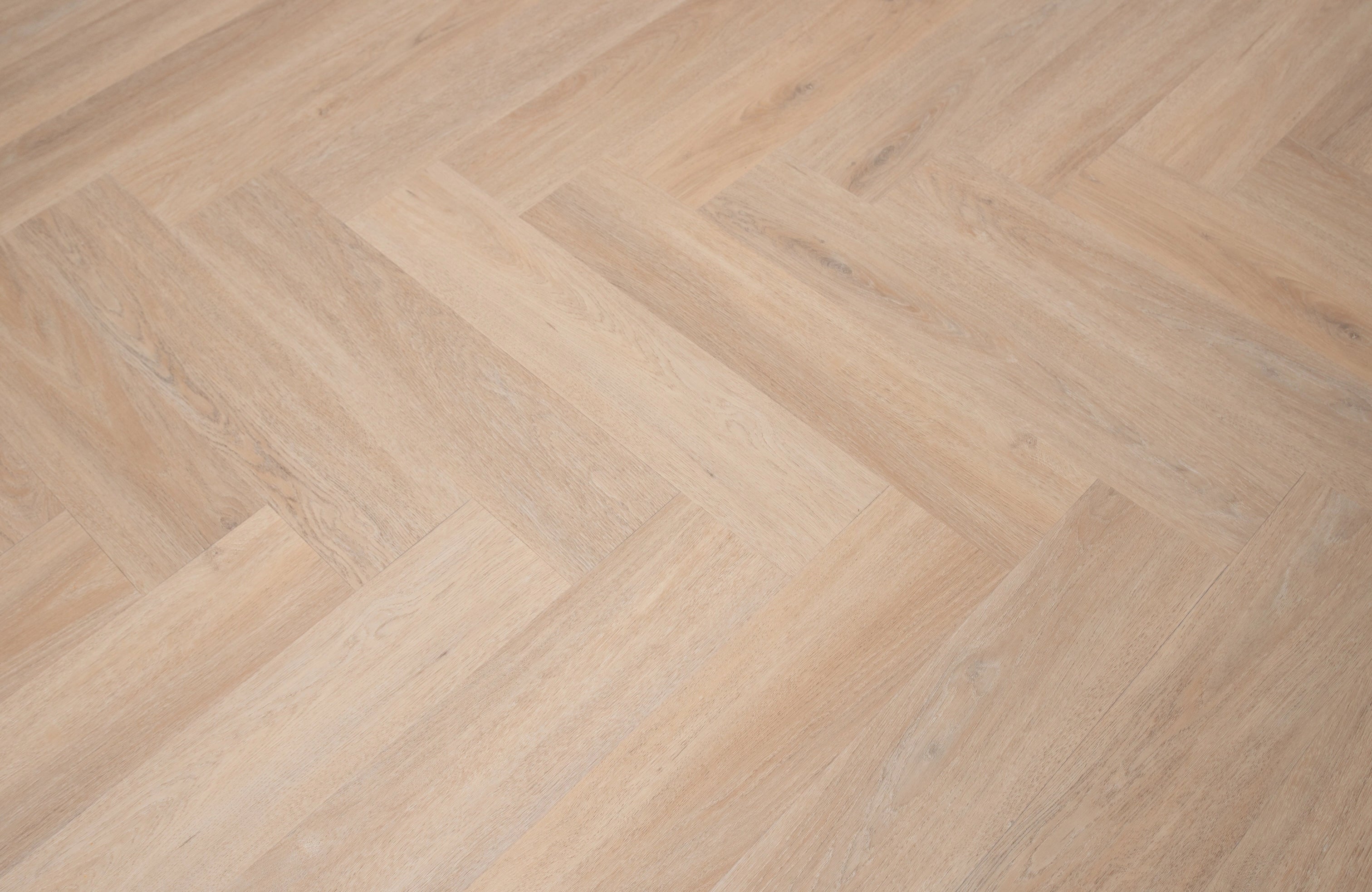 heritage-plymouth-oak-herringbone-lvt-waterproof-flooring-10