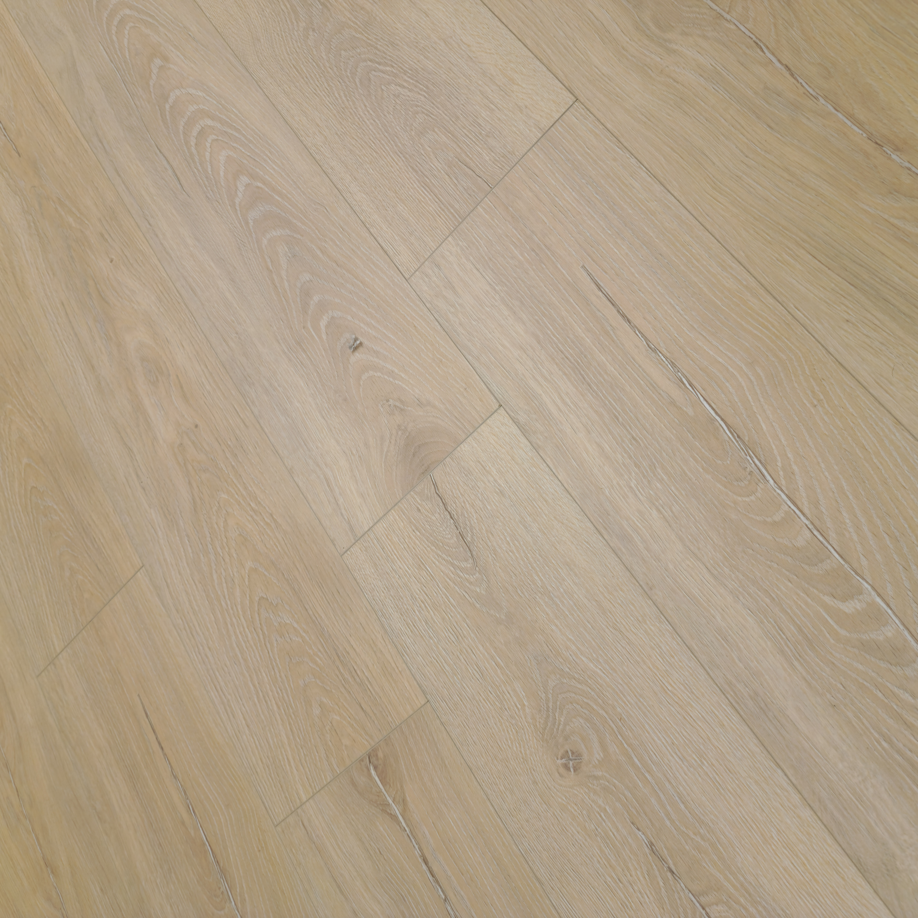 sunbeam-oak-luxury-8mm-waterproof-laminate-flooring-10