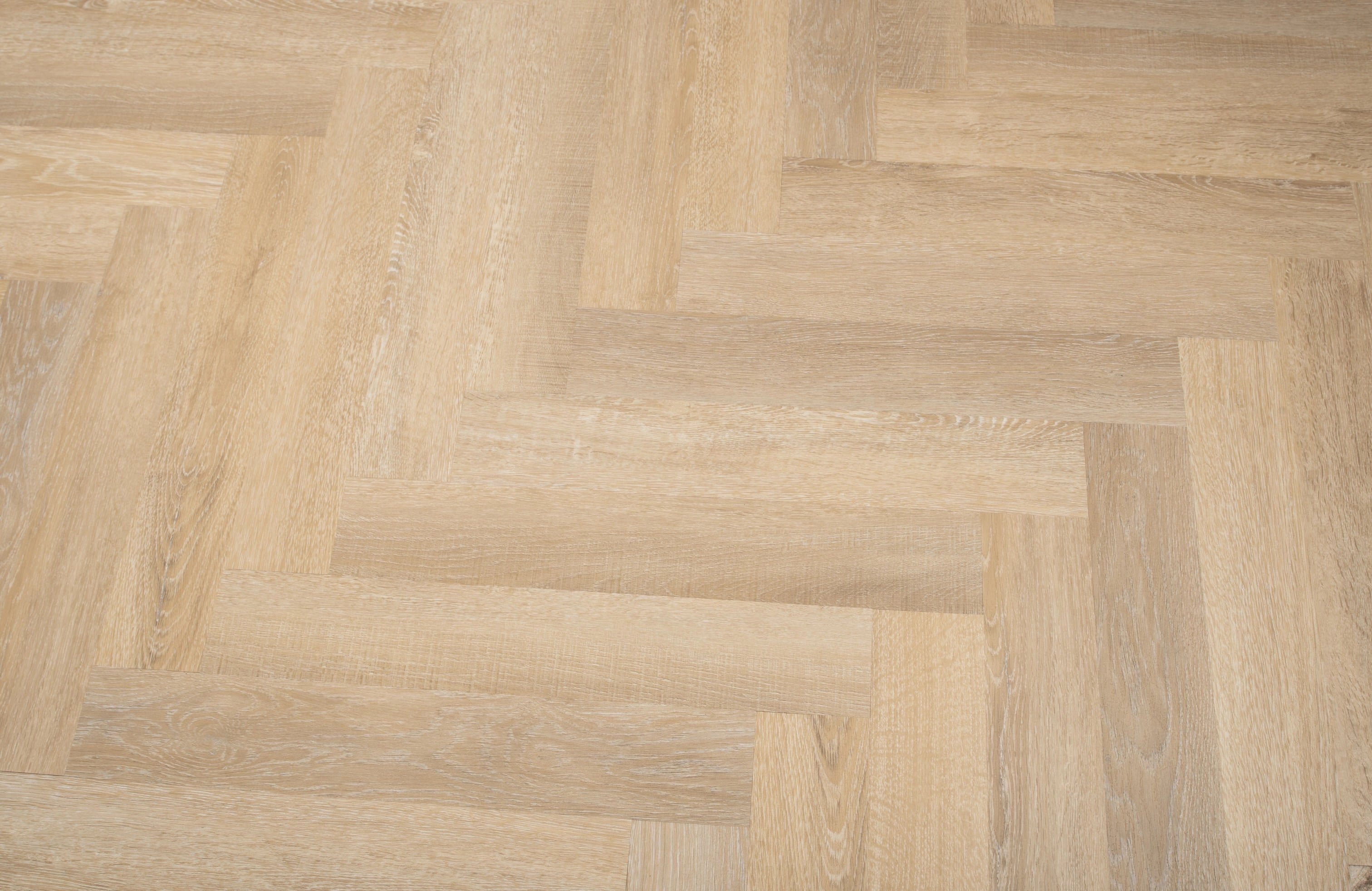 alba-sunrise-oak-herringbone-2mm-waterproof-glue-down-lvt-4