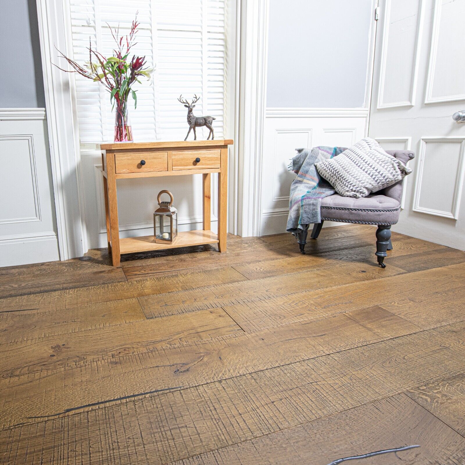 lilypad-rustic-distressed-engineered-wood-flooring-4
