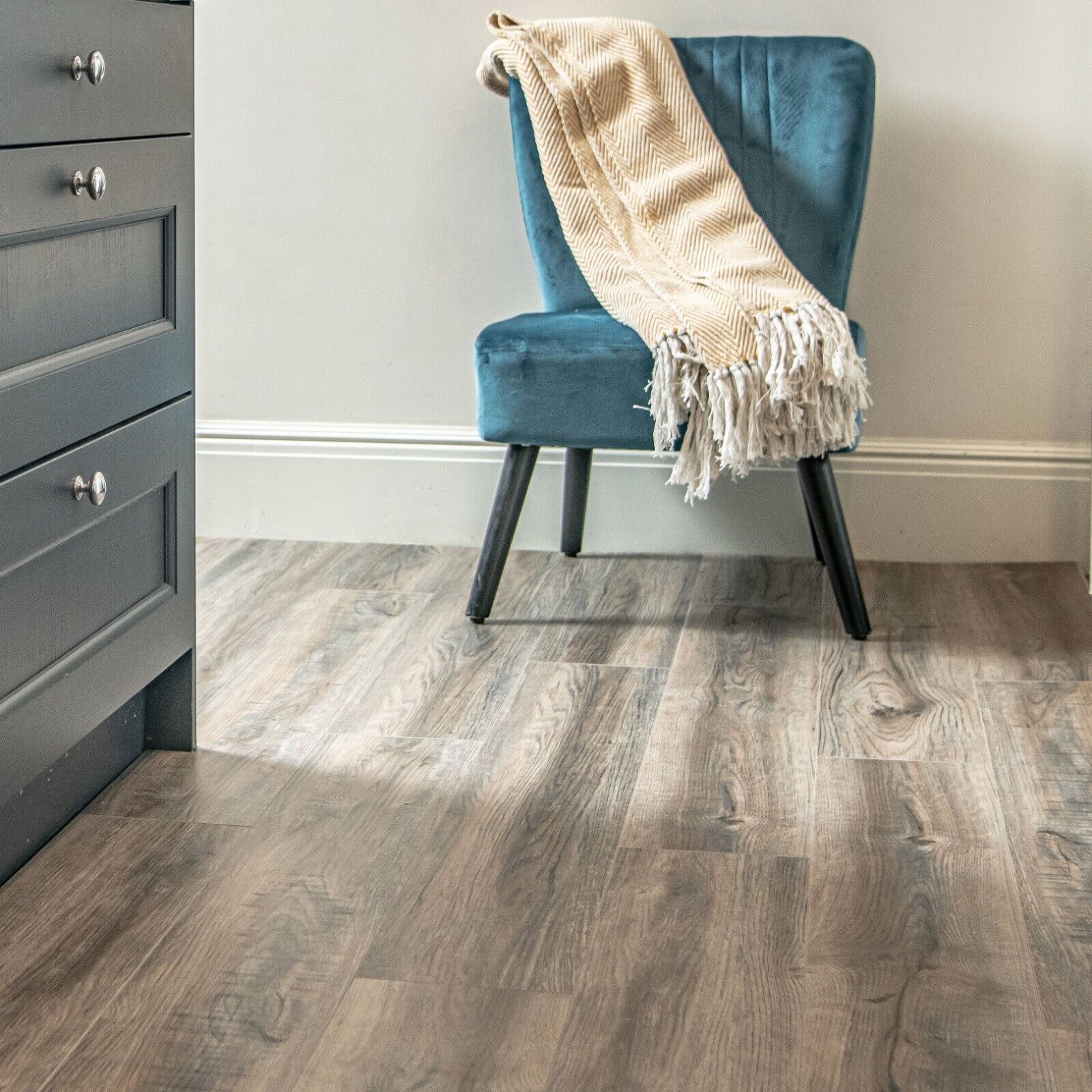 sovereign-coastal-oak-vinyl-click-flooring-2