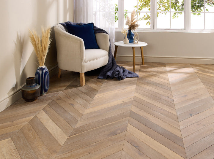 lumen-hearthwood-chevron-15mm-engineered-wood-flooring-1