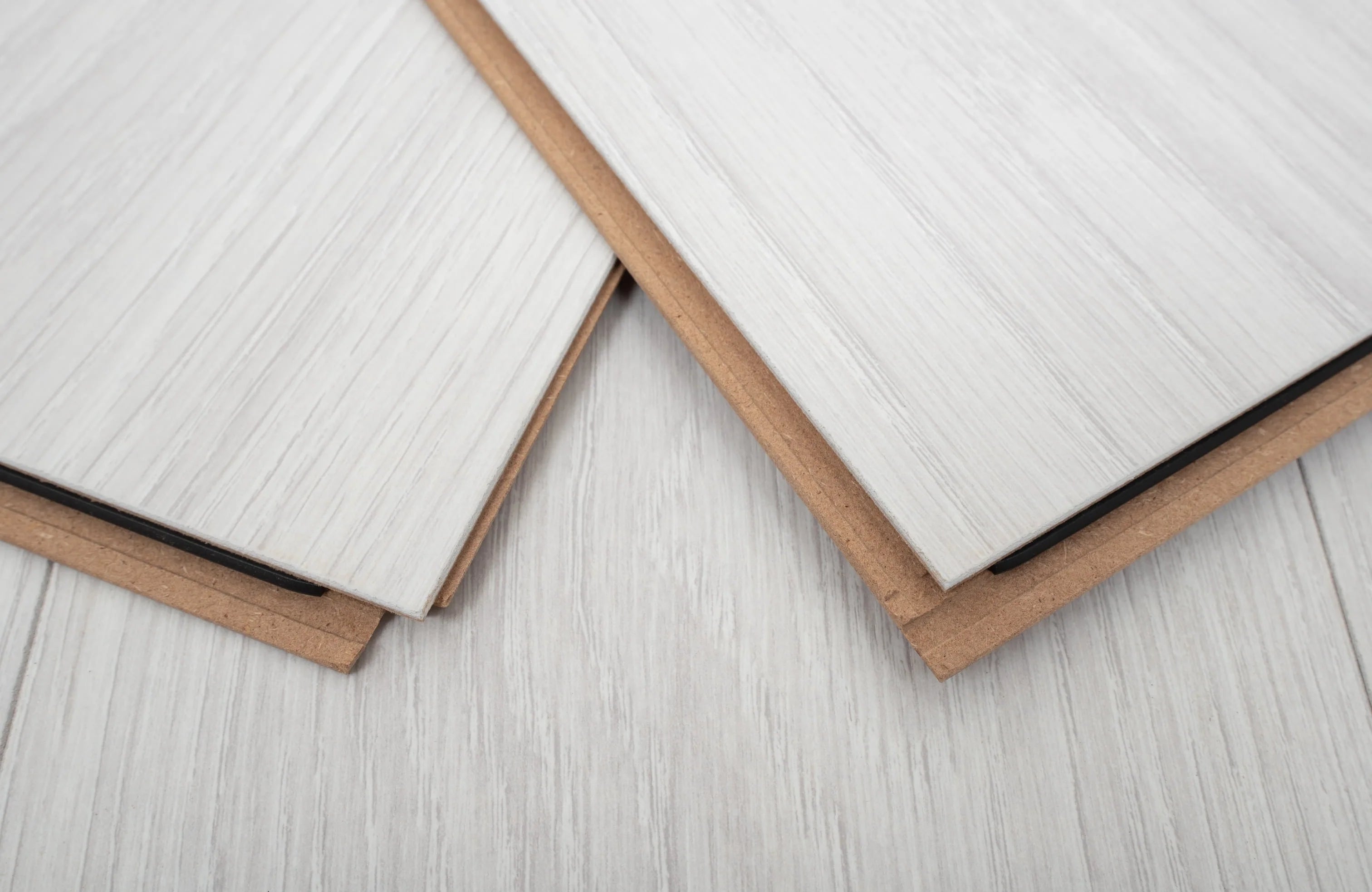 brightwood-oak-luxury-8mm-waterproof-laminate-flooring-5
