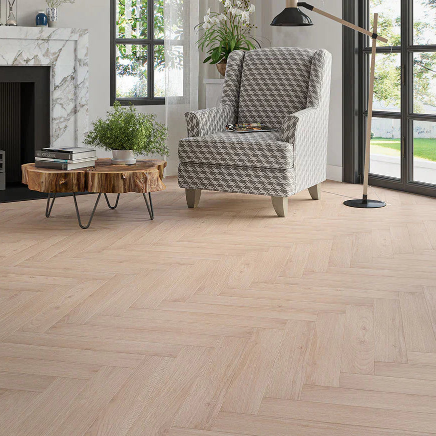kingsley-8mm-grand-oak-herringbone-laminate-flooring-1
