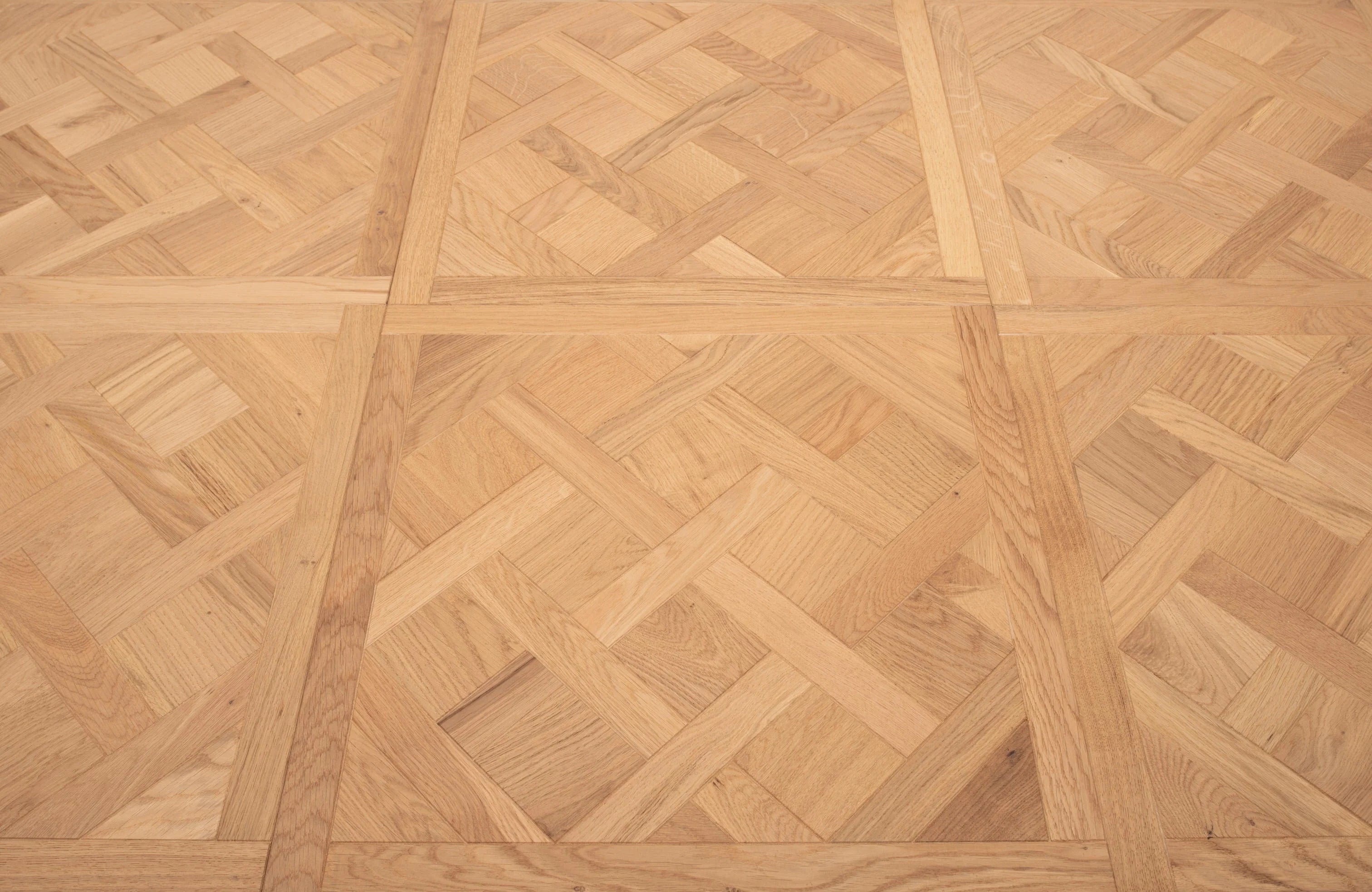 Versailles Premium Manor Oak 14mm Engineered Wood Flooring