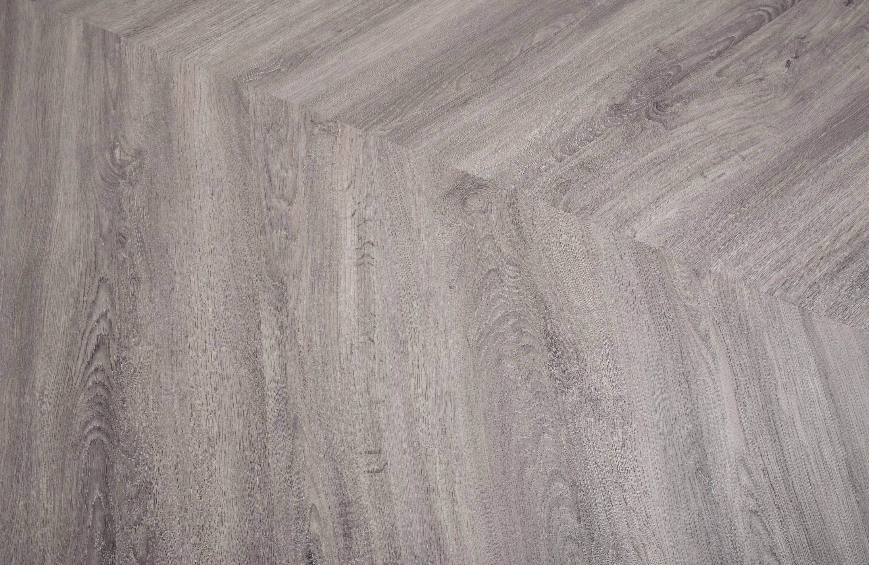luma-nordwood-oak-3mm-chevron-glue-down-lvt-5