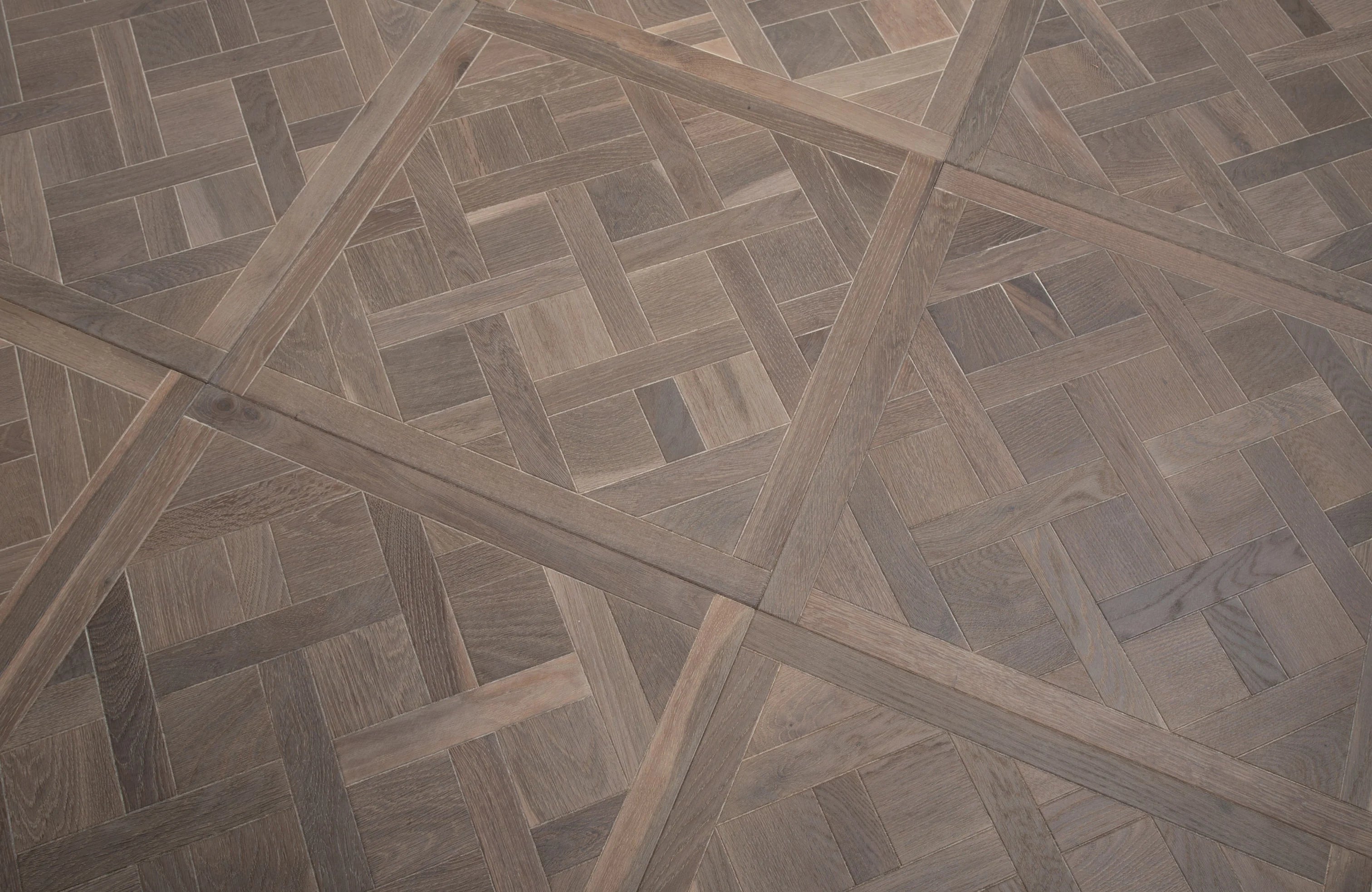 Versailles Premium Reserve 14mm Engineered Wood Flooring Oak
