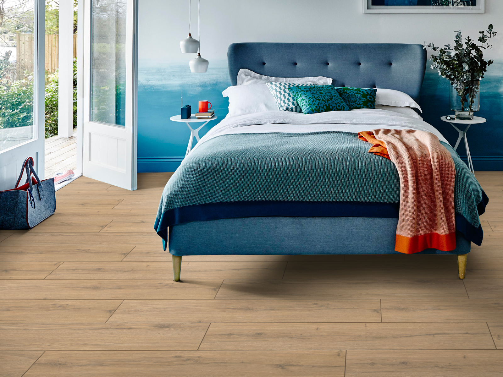 elite-xl-12mm-laminate-flooring-walnut-grove-4