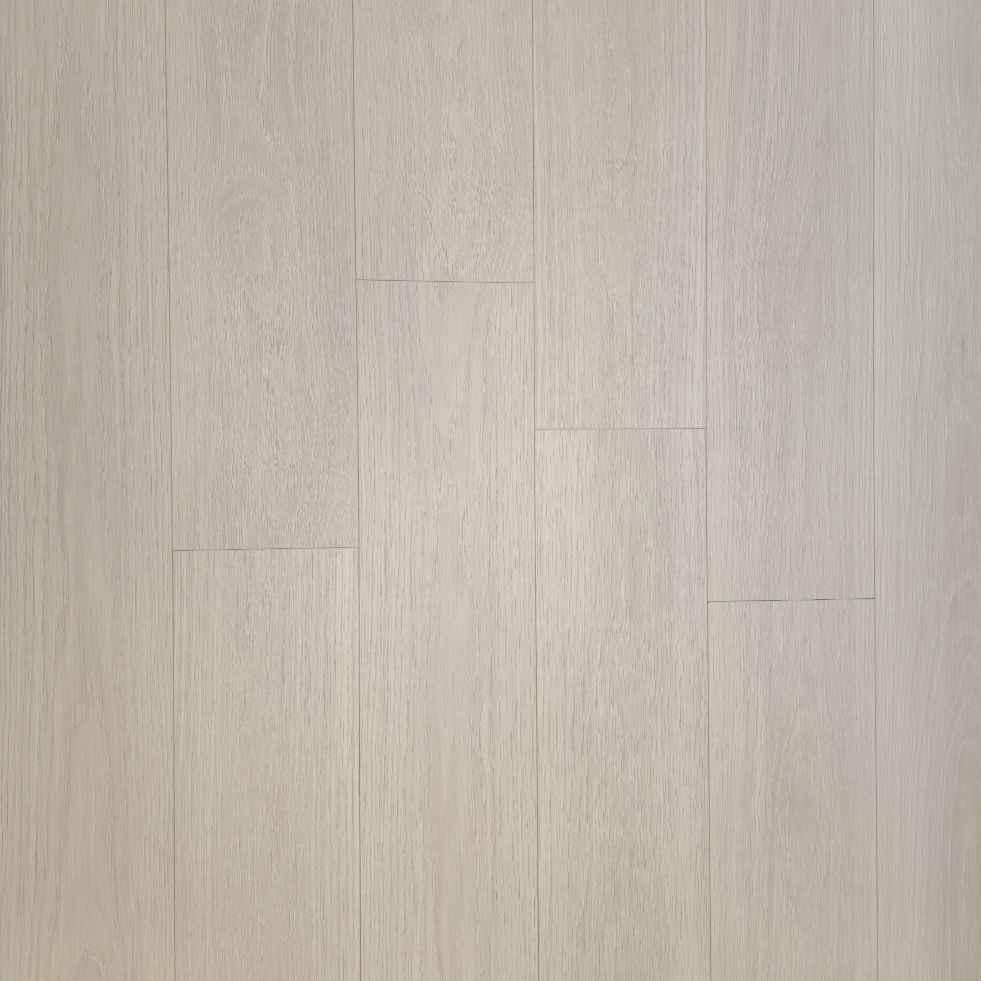 brightwood-oak-luxury-8mm-waterproof-laminate-flooring-9