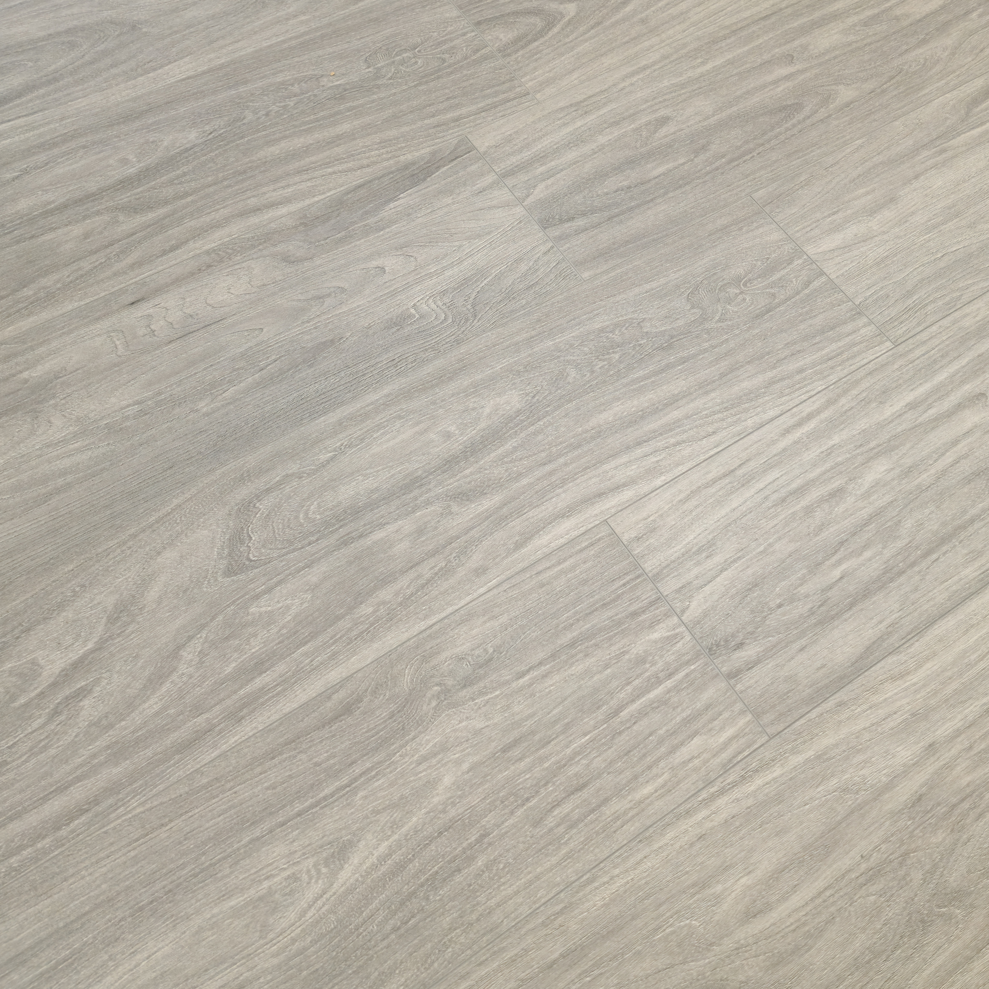 Storm Grey Oak Luxury 8mm AC5 Waterproof Laminate Flooring-6