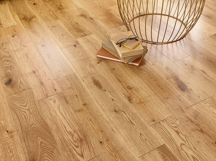 ravencrest-caramel-pine-solid-wood-flooring-4