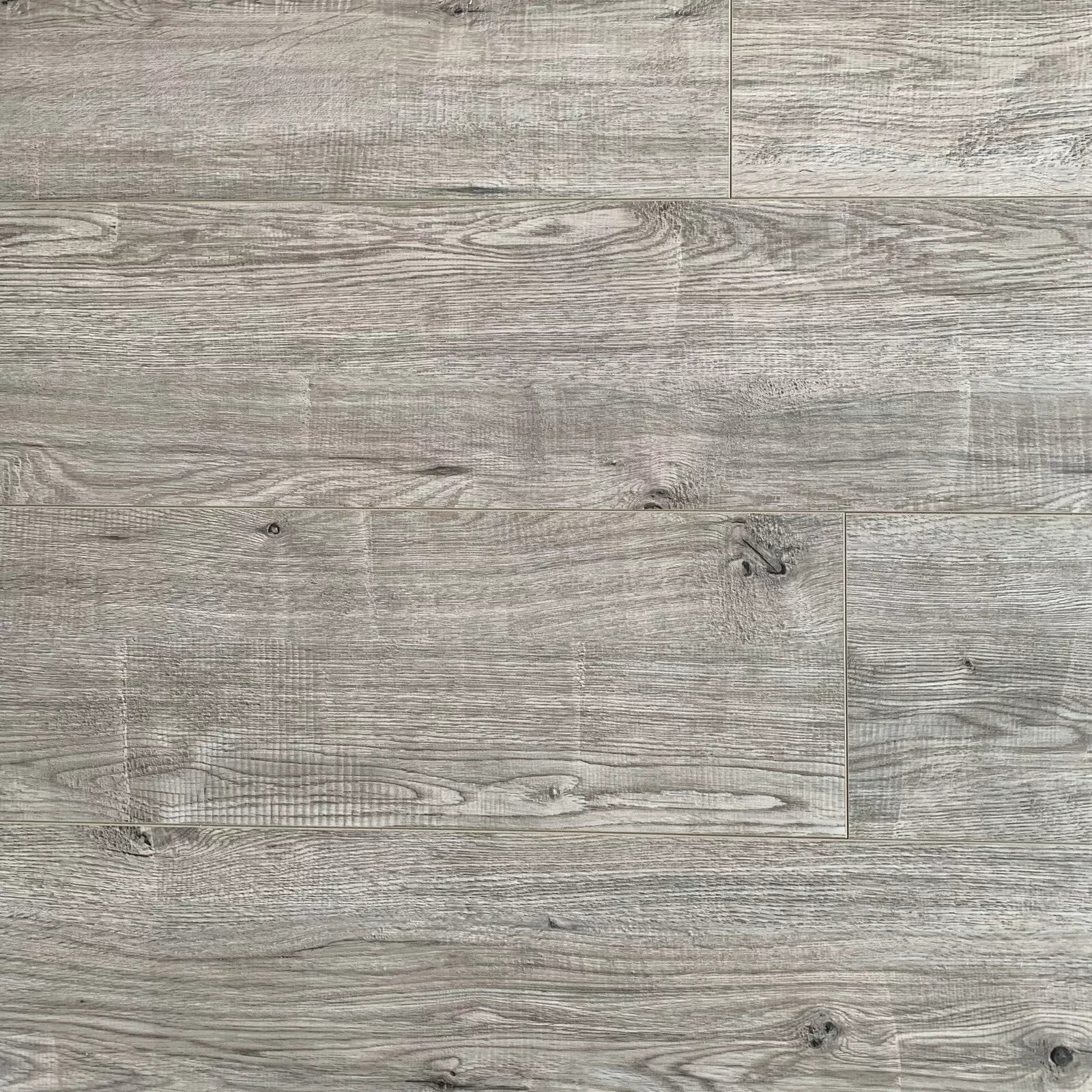 high-gloss-venetian-8mm-laminate-flooring-6