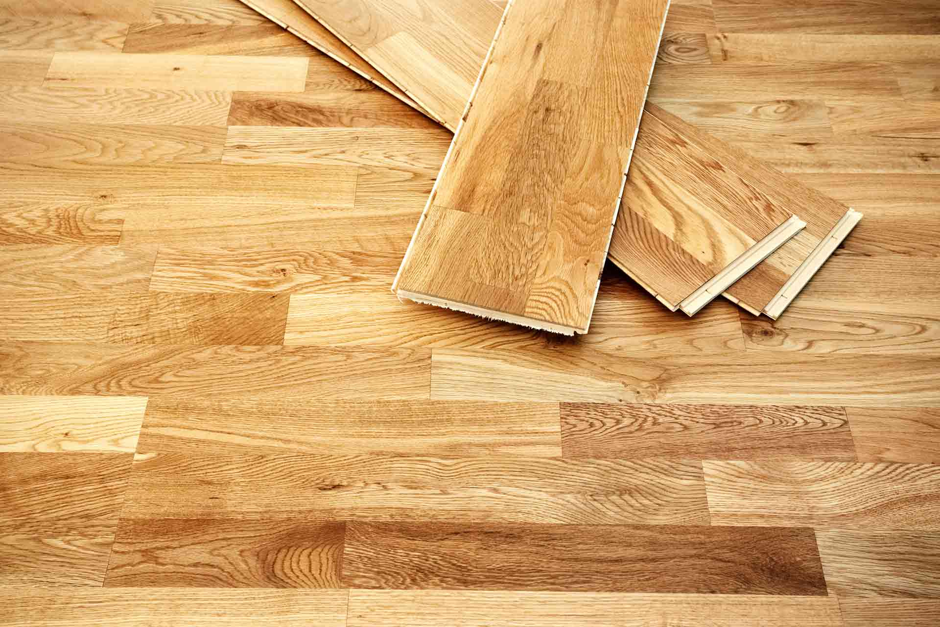 Vinyl Flooring Ideas for Small Bathrooms: 7 Space-Saving Solutions