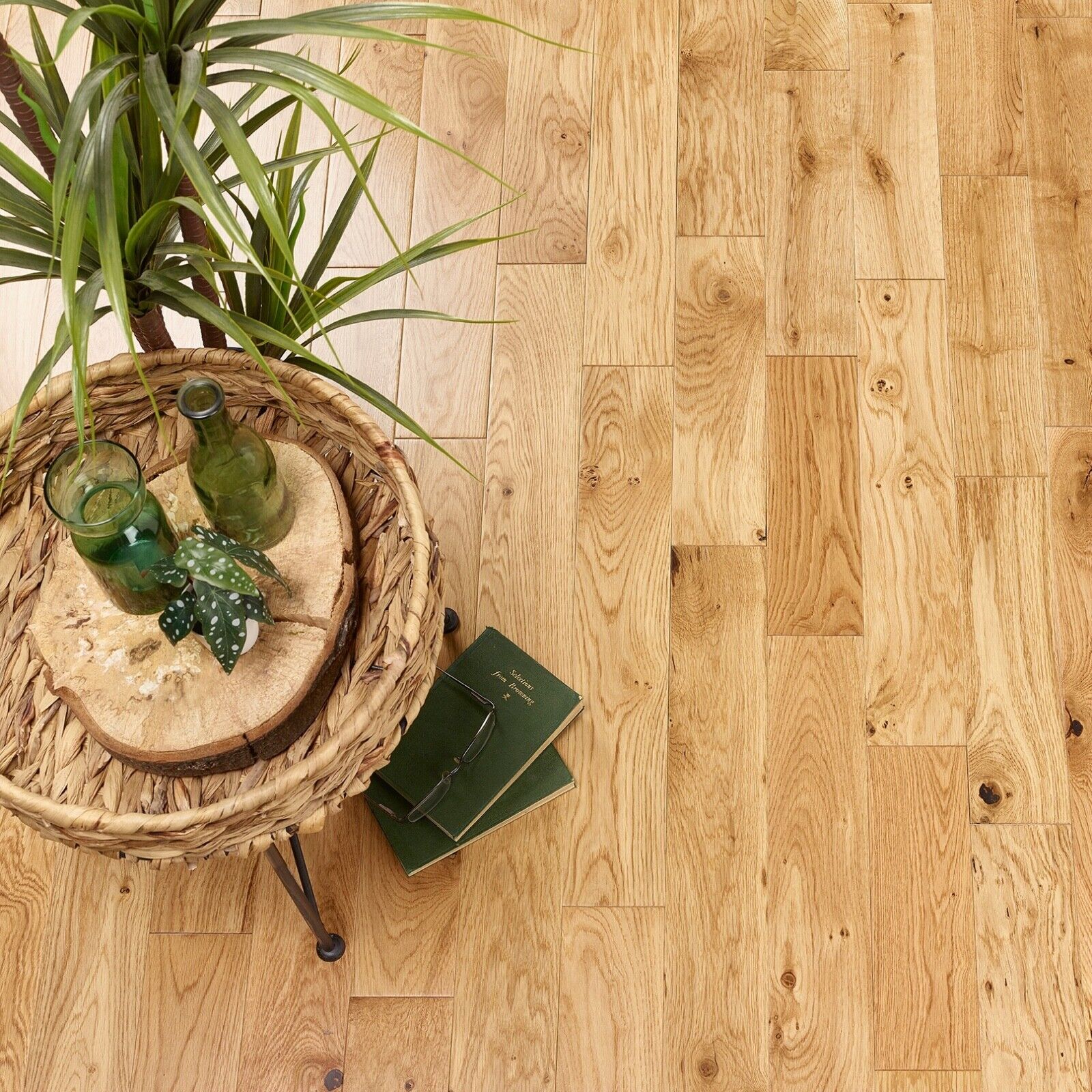 Dark Oak Lacquered Solid Wood Flooring