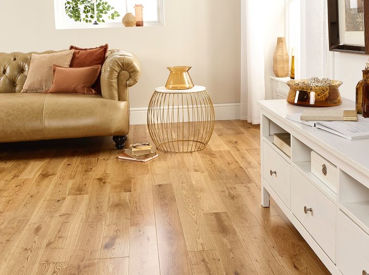 ravencrest-caramel-pine-solid-wood-flooring-2