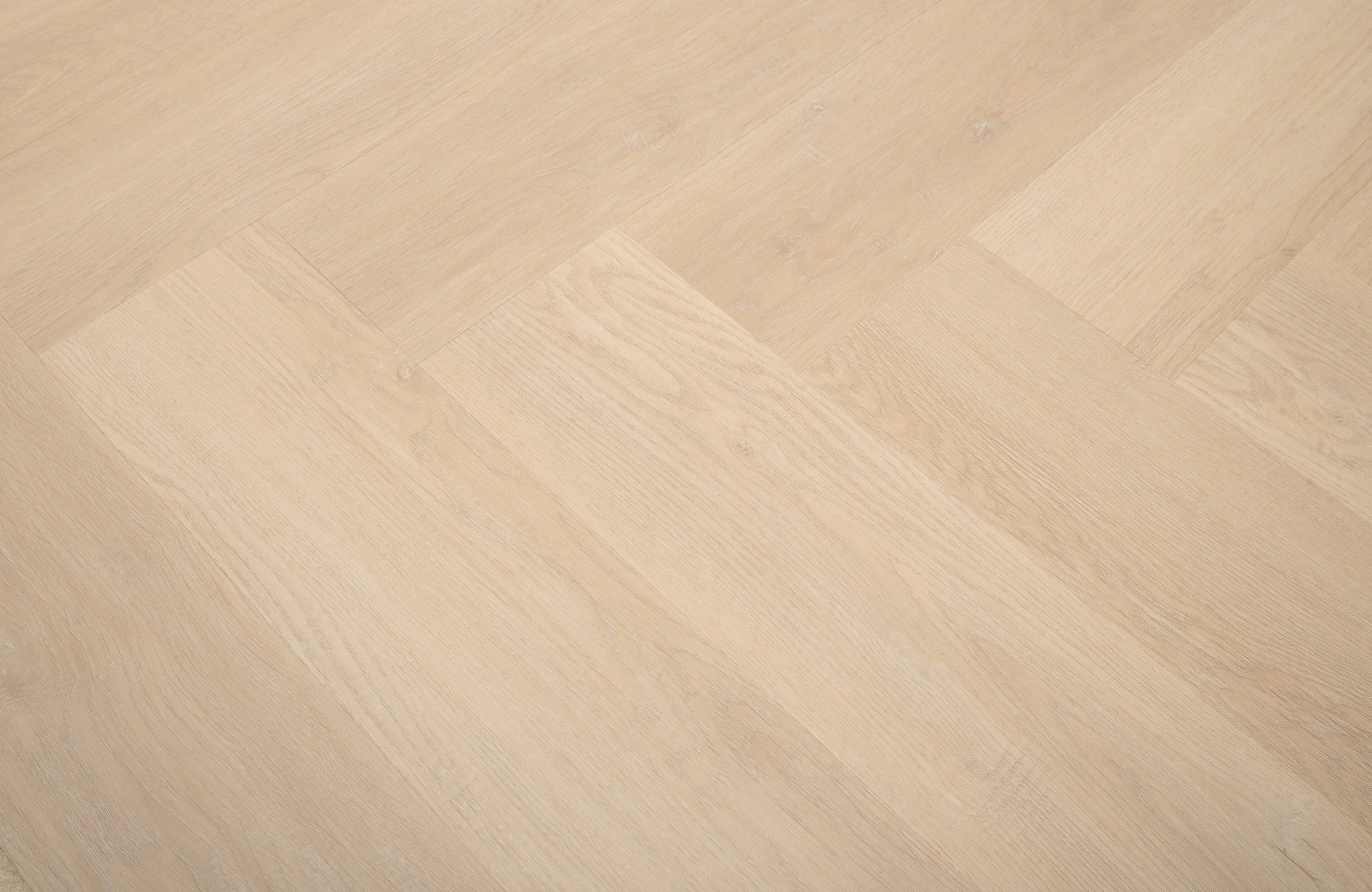 luma-desert-ash-oak-3mm-herringbone-waterproof-glue-down-lvt-2
