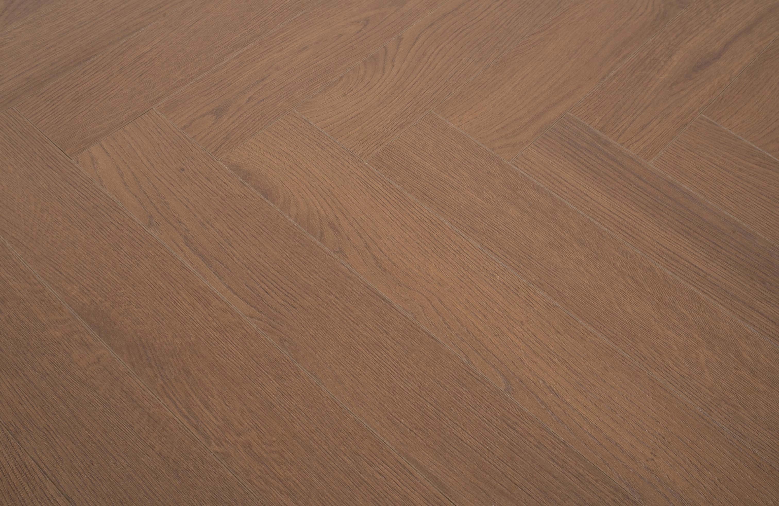 kingsley-12mm-westbury-oak-herringbone-laminate-flooring-8