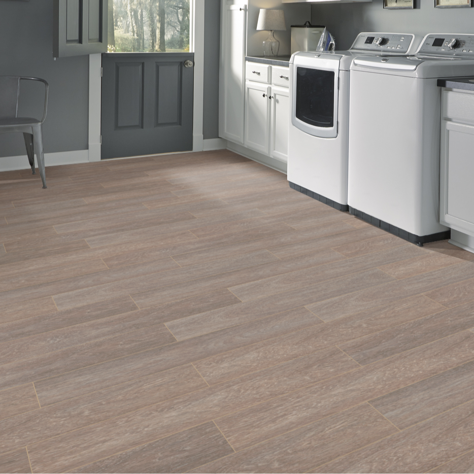 12mm-hickory-ridge-elite-xl-laminate-flooring-1