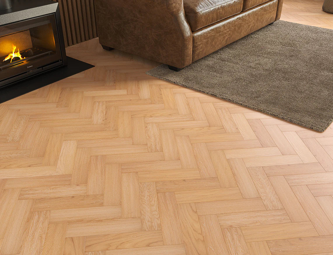 natural-oak-herringbone-engineered-wood-flooring-verona-bramley-2