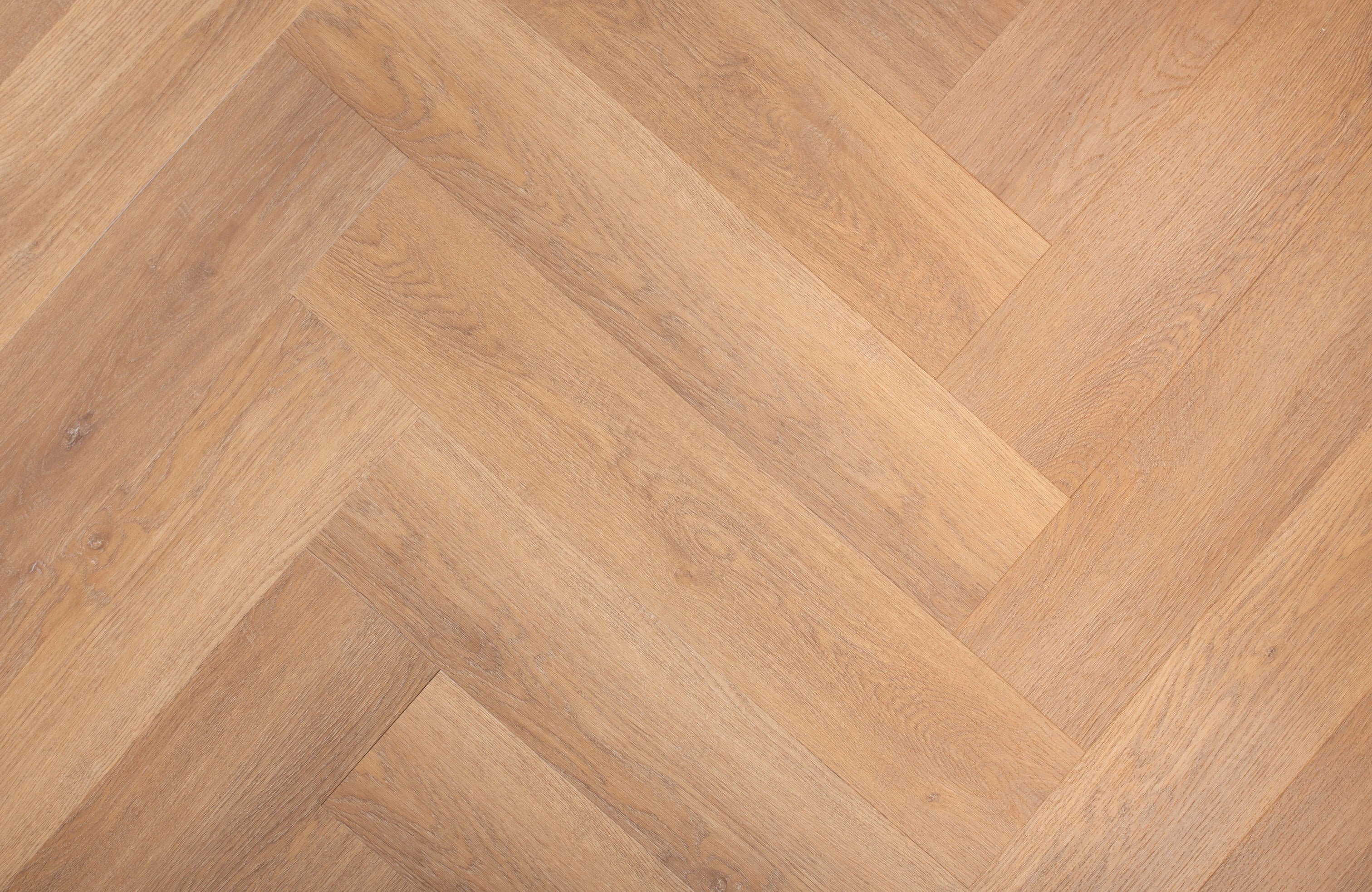 luma-harvest-oak-3mm-herringbone-waterproof-glue-down-lvt-4