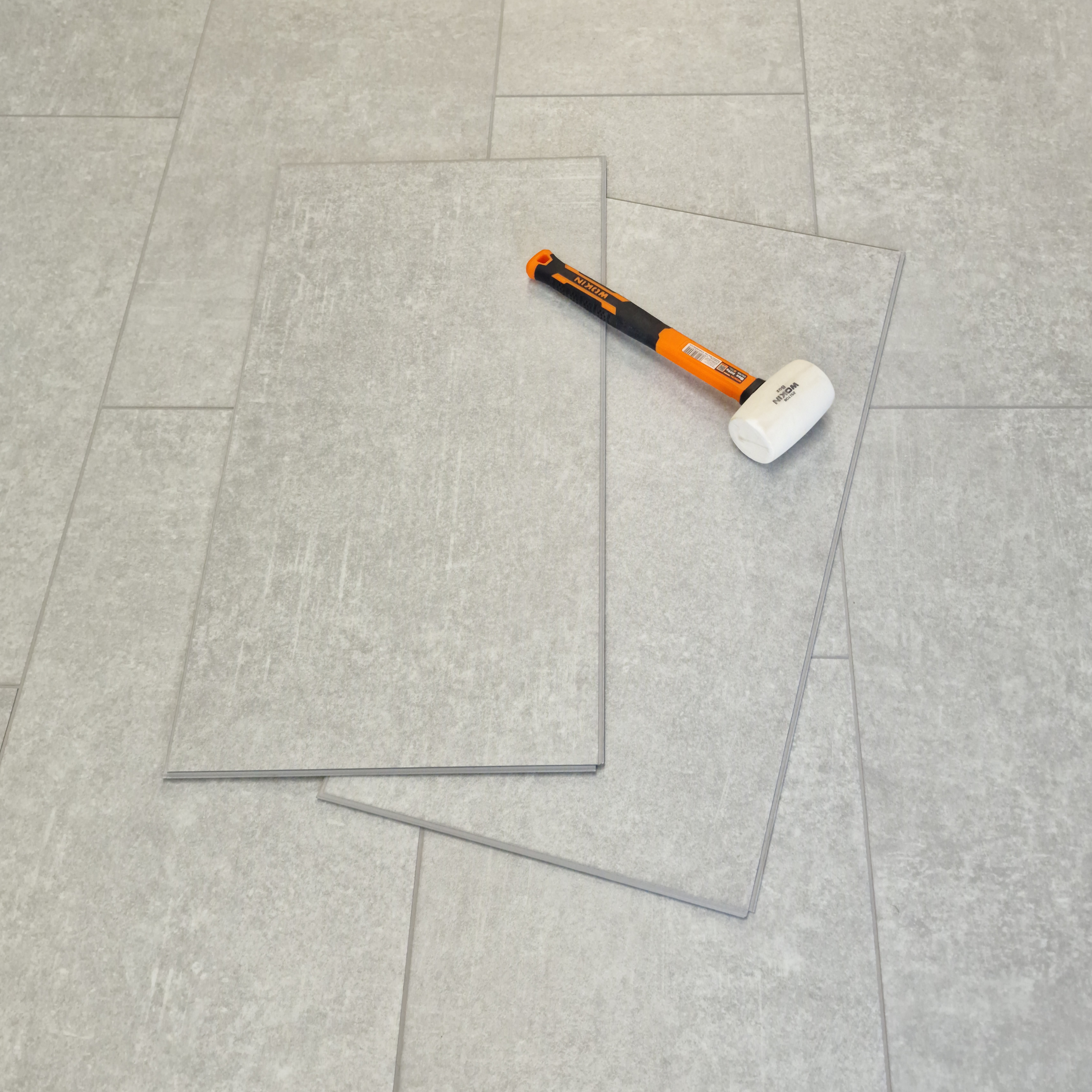 modena-silverstone-oak-plank-lvt-rigid-core-spc-click-luxury-vinyl-tile-flooring-8