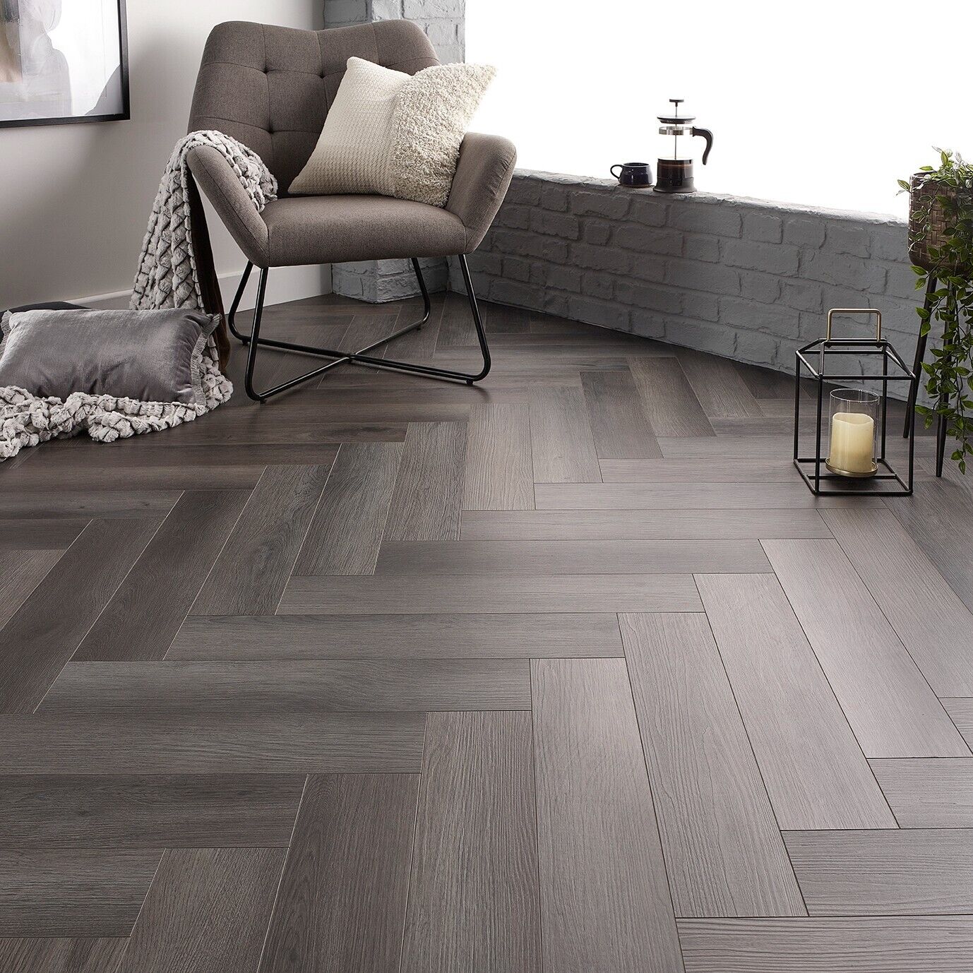 regalia-obsidian-oak-vinyl-click-flooring-1