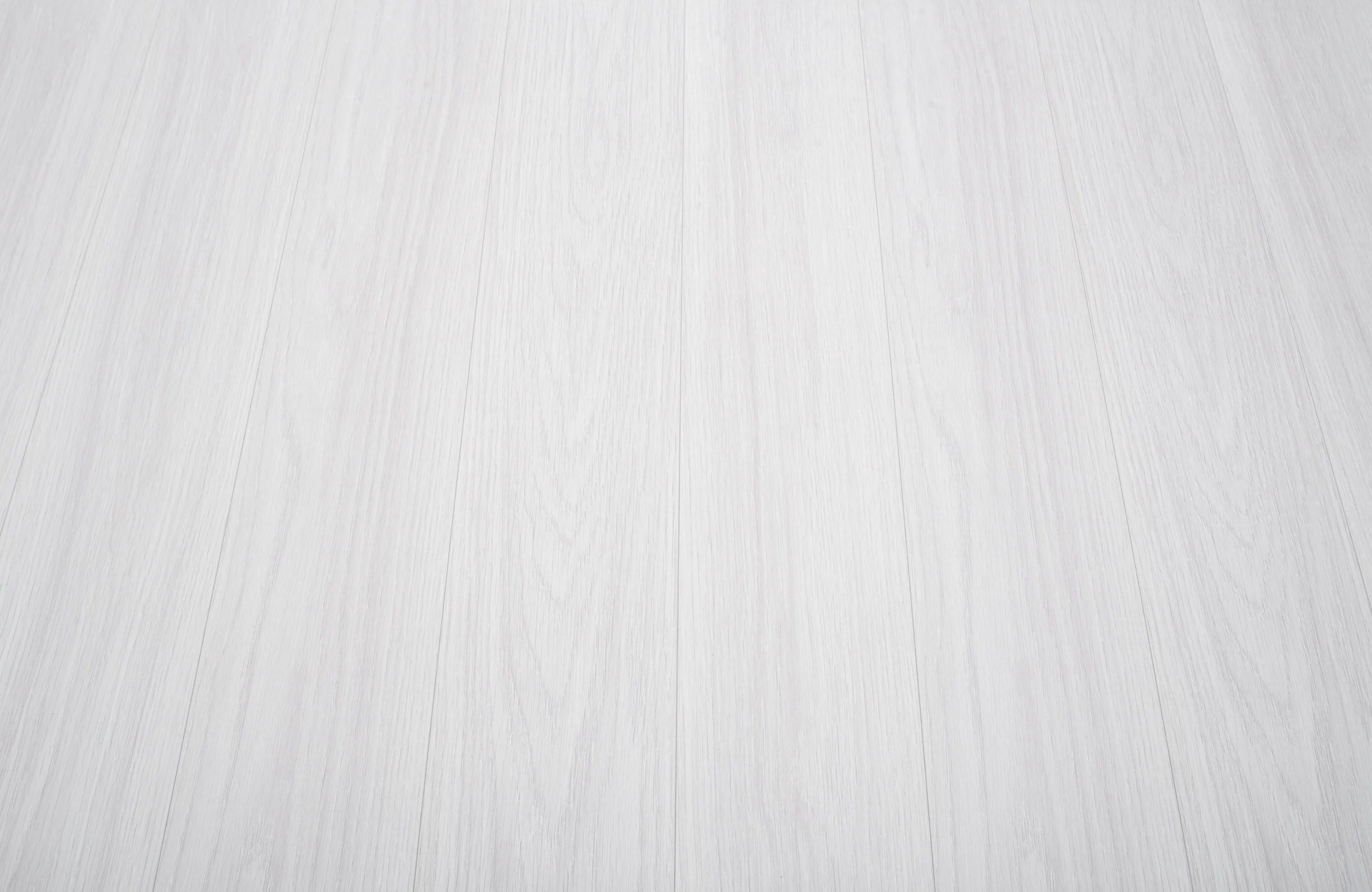 brightwood-oak-luxury-8mm-waterproof-laminate-flooring-3