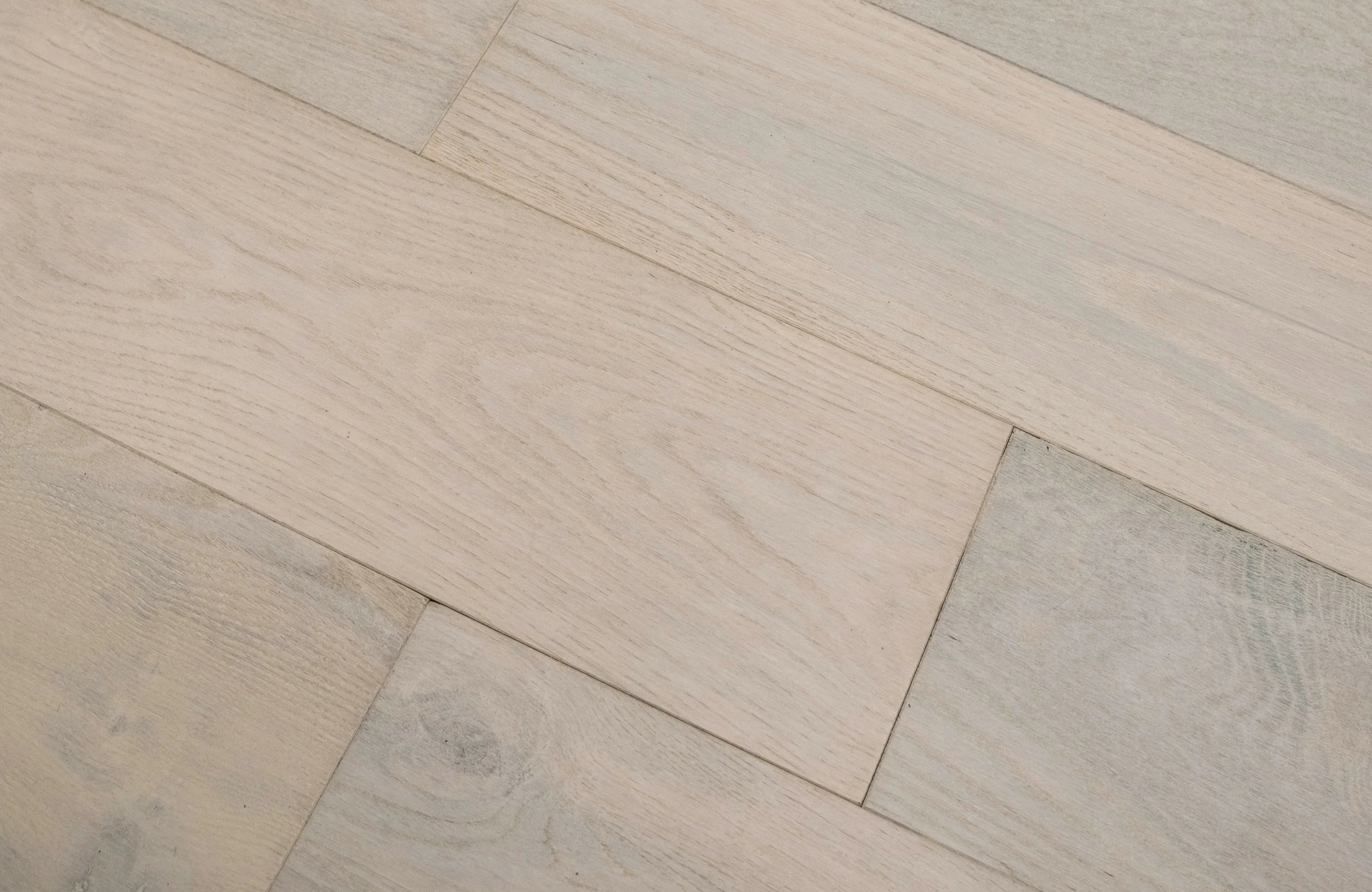 14mm-straight-plank-engineered-wood-flooring-woodland-rivermoor-oak-6
