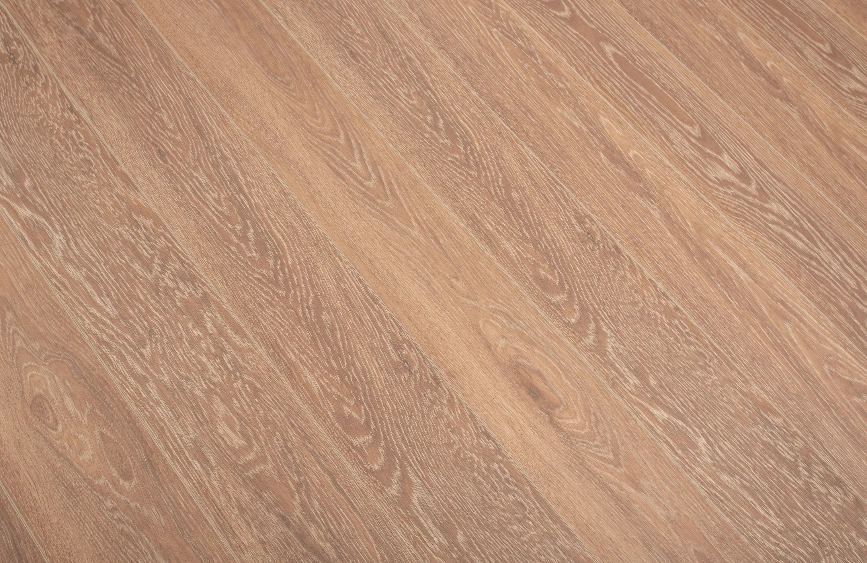 luxury-rosewood-oak-12mm-laminate-flooring-5