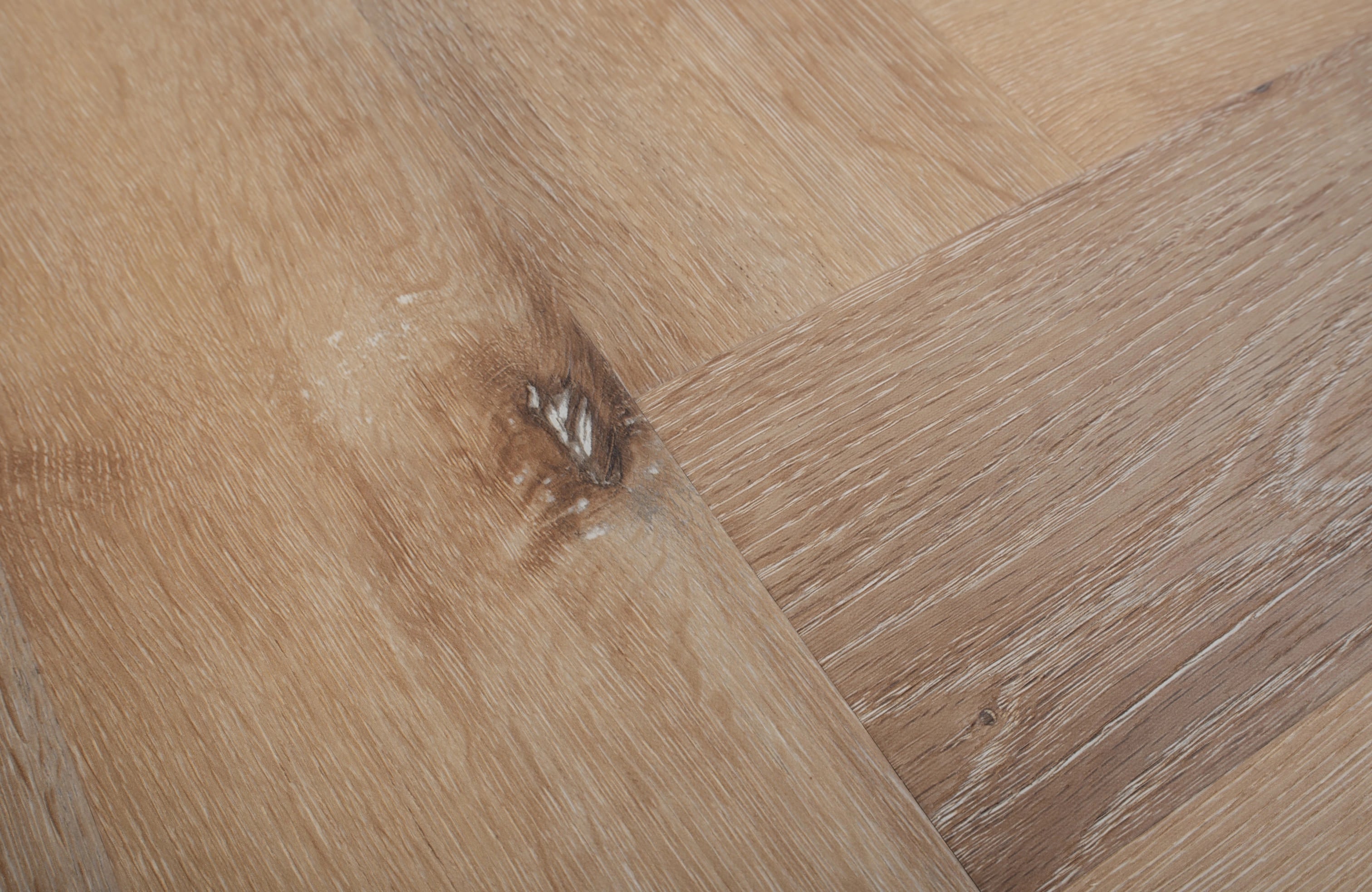 amber-oak-herringbone-waterproof-luxury-vinyl-tile-lvt-rigid-core-spc-click-flooring-4