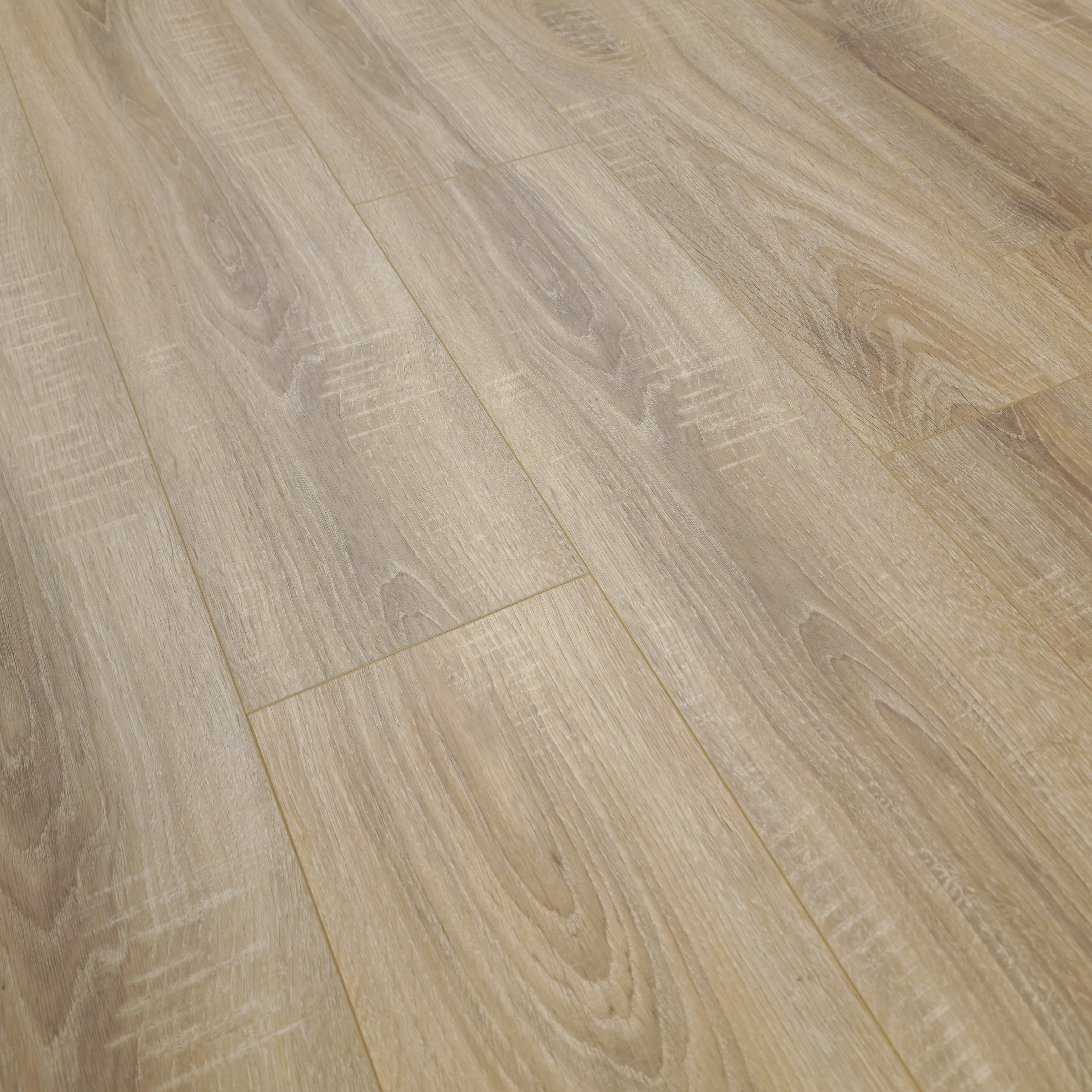 caramel-oak-luxury-8mm-waterproof-laminate-flooring-16