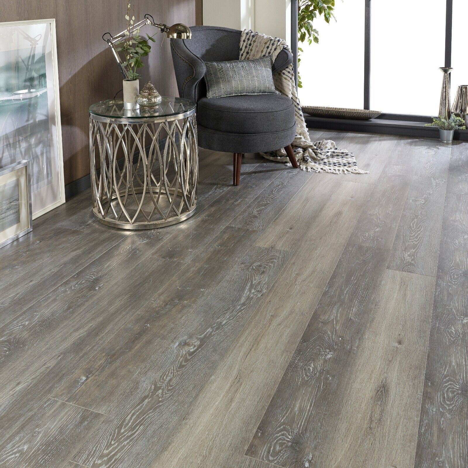 sovereign-shadow-oak-vinyl-click-flooring-4
