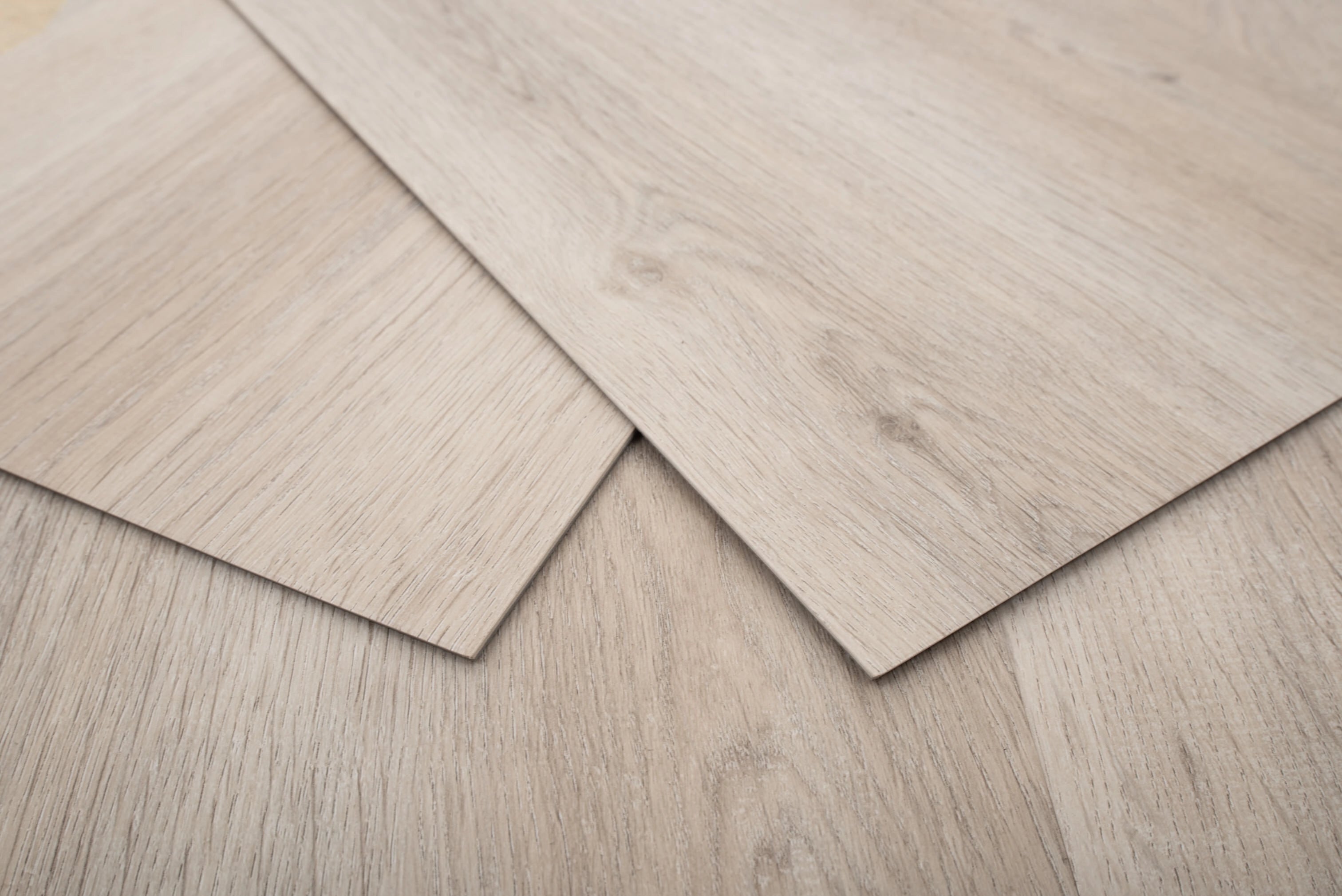 luma-valleywood-oak-3mm-waterproof-glue-down-lvt-4