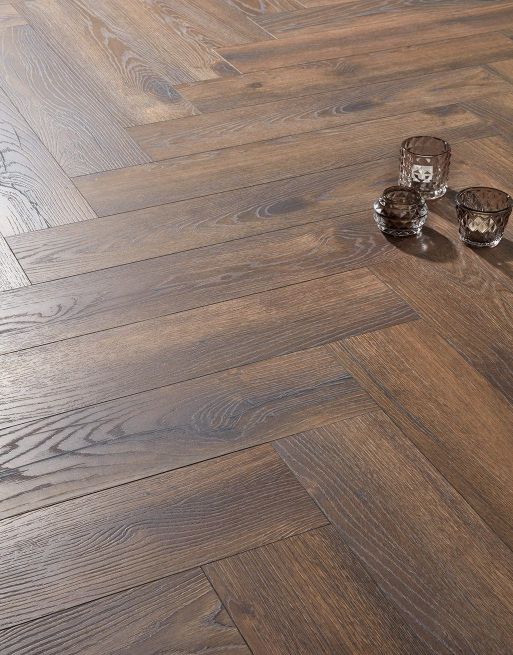 forenzo-8mm-crownwood-oak-herringbone-laminate-flooring-6