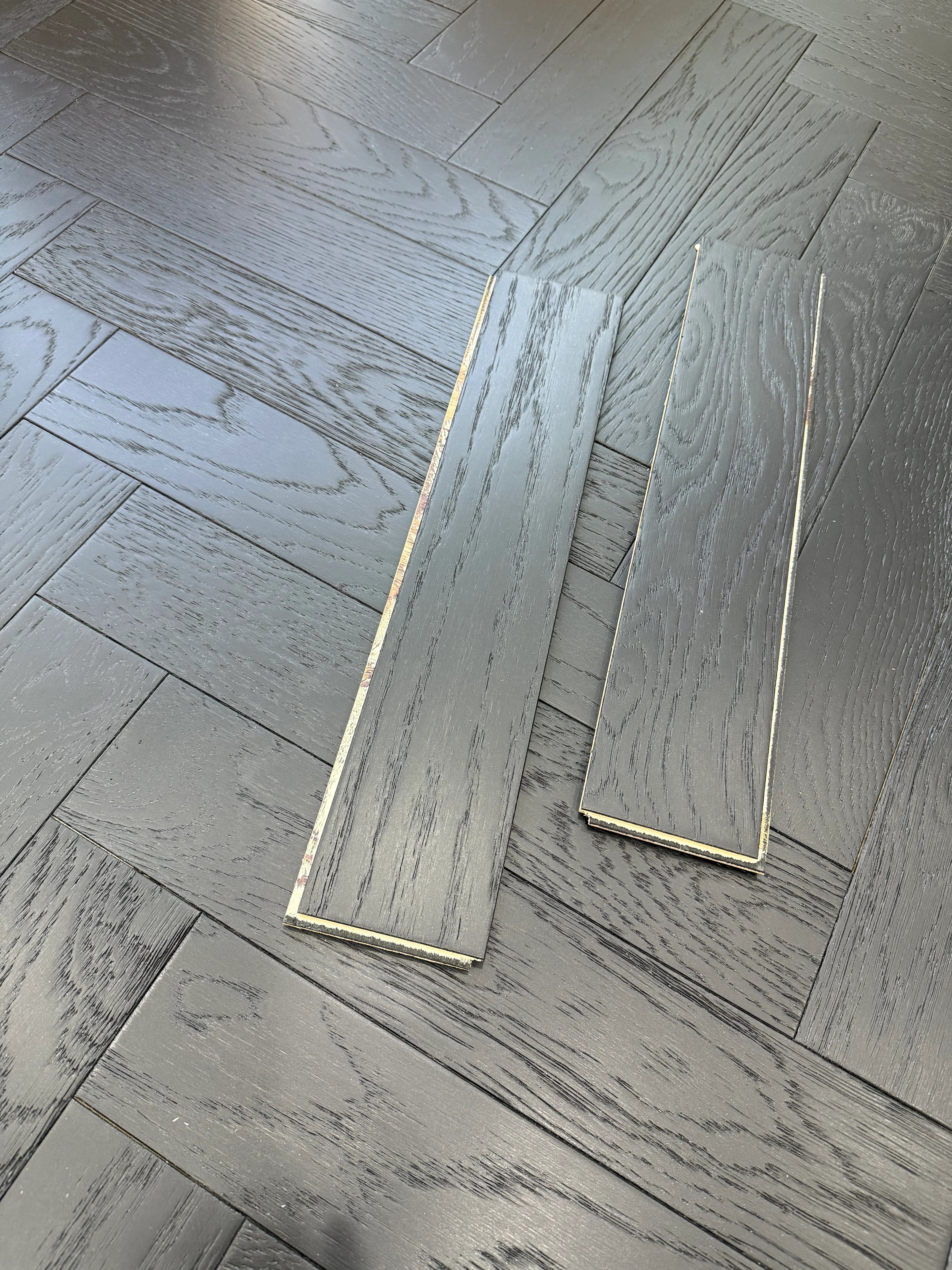 harrington-verona-dark-grey-oak-engineered-wood-herringbone-flooring-2
