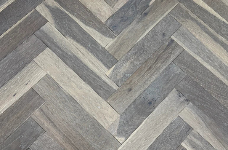 engineered-wood-flooring-verona-kensington-oak-herringbone-3